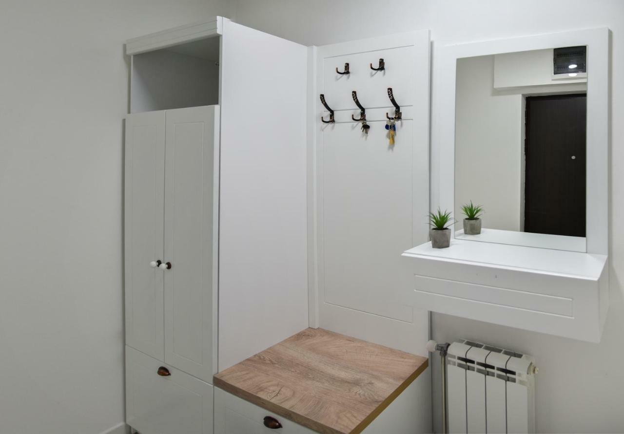 Lux Apartment Flatiron Skopje Ngoại thất bức ảnh